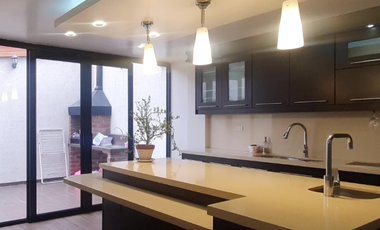 Venta de casa de lujo en Ambato, sector la Victoria