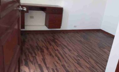 ALQUILO DPTO SURCO 160 MTS2 DE 3DOR .