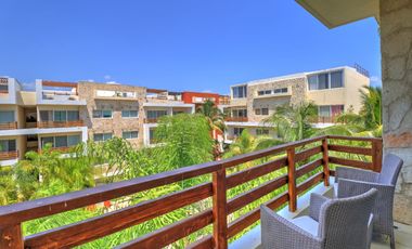 Penthouse en Sabbia Condos | Terraza Privada, Ubicación Premium y a Pasos de la Playa/Luxury Penthouse with Private Rooftop in Sabbia Condos. |