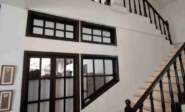 Rumah Disewakan di Duren Sawit Raya