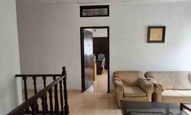 Rumah Disewakan di Duren Sawit Raya