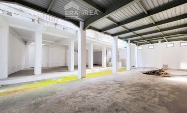 RUKO DIJUAL DAN DISEWAKAN AREA PASAR GEDHE SOLO KOTA