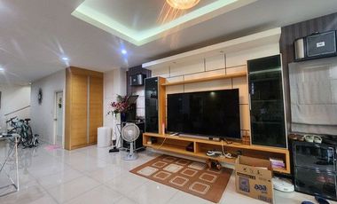 ขาย ทาวน์โฮม 3 ชั้น ตกแต่งพร้อมอยู่ ฟูลเฮาส์ บางแวก94 ถนนกว้าง เหมาะทำโฮมออฟฟิต ใกล้แหล่งชุมชน