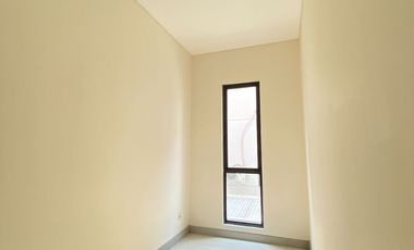 Rumah 3lt 10x14 140meter 4KT Cluster Maninjau Asya JGC Jakarta Garden City