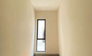 Rumah 3lt 10x14 140meter 4KT Cluster Maninjau Asya JGC Jakarta Garden City