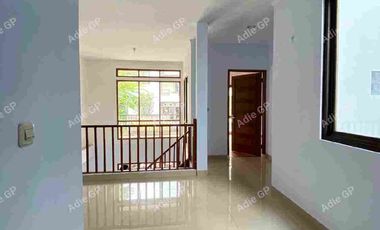 SEWA RUMAH SETRADUTA, KOMPLEK ELIT BANGUNAN BARU HRG MURAH BGT