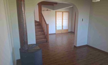 arriendo amplia casa barrio central Quilpue