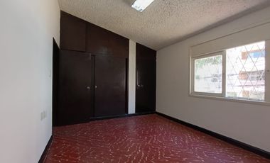 ARRENDAMOS CASA COMERCIAL SOTOMAYOR ANTIGUIO CAMPESTRE BUCARAMANGA