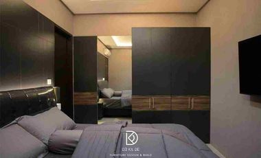 Rumah mewah full renovasi semi furnished 3 lantai hanya 2.9 M di jakarta Garden City