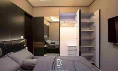 Rumah mewah full renovasi semi furnished 3 lantai hanya 2.9 M di jakarta Garden City