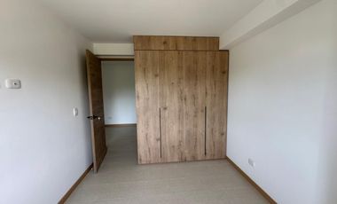 SE ARRIENDA APARTAMENTO
