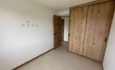 SE ARRIENDA APARTAMENTO