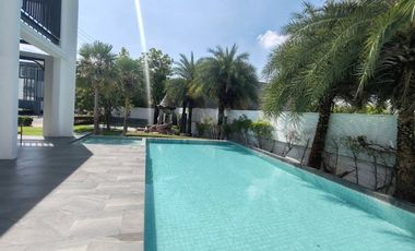 More Spacious Than Typical Townhomes – 2.5-Storey Townhome for Sale at Pruksa Ville Phaholyothin-Ramintra, 19.5 Sq.Wah, 3 Bedrooms, 2 Bathrooms