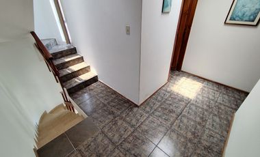🏠 HOSPEDAJE POR NOCHE(S) COMFORTABLE CASA VACACIONAL. (TONSUPA - PLAYA)