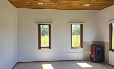 Parcela con Casa de 2 pisos en condominio Country Villarrica