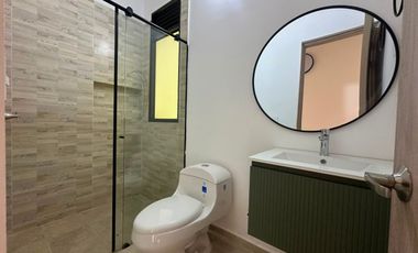 SE ARRIENDA HERMOSA CASA