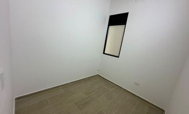 SE ARRIENDA HERMOSA CASA