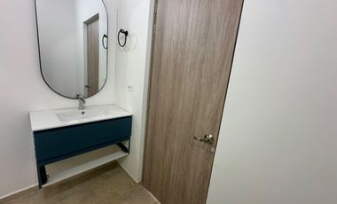 SE ARRIENDA HERMOSA CASA