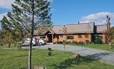 Hermosa Parcela con Casa en Condominio Country Villarrica