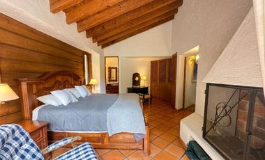 CASA EN RENTA VALLE DE BRAVO