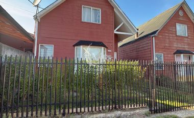 Casa Individual en Venta en Sector Parque Villarrica. Segunda Faja
