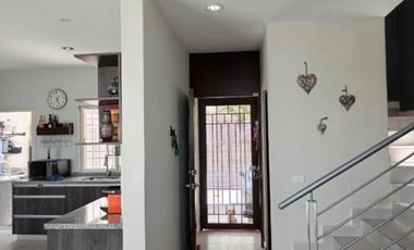 CASA A LA VENTA EN