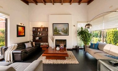 Casa Campestre en Venta o Arriendo en Cajicá