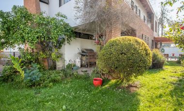 Venta Casa De 4 Dorm, Cocina Y Baños Remodelados Con Piscina