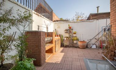 Venta Casa De 4 Dorm, Cocina Y Baños Remodelados Con Piscina