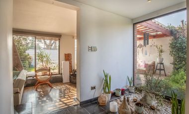 Venta Casa De 4 Dorm, Cocina Y Baños Remodelados Con Piscina