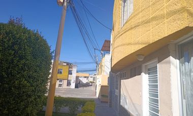 CASA EN VENTA MITAD DEL MUNDO