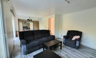 Amplia Casa En Arriendo Con Piscina En Condominio