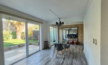 Amplia Casa En Arriendo Con Piscina En Condominio
