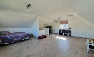 Amplia Casa En Arriendo Con Piscina En Condominio