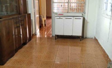 Venta Amplia Casa De 4dorm.+1 B+3 Estacionamientos, Metro Las Torres