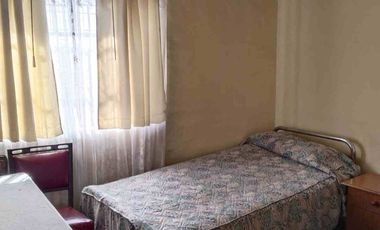 Venta Amplia Casa De 4dorm.+1 B+3 Estacionamientos, Metro Las Torres
