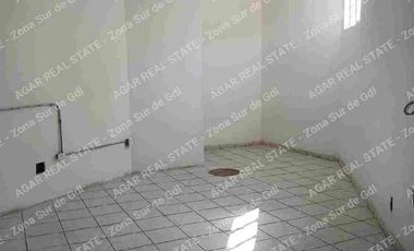 local comercial, con departamento en coto