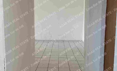 local comercial, con departamento en coto