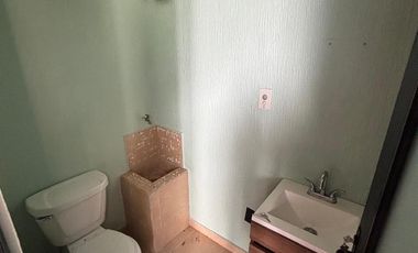 CASA EN RENTA PARA USO COMERCIAL DE UNA PLANTA EN AV. PANORAMA. LEÓN, GUANAJUATO