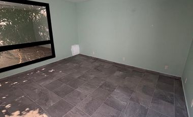 CASA EN RENTA PARA USO COMERCIAL DE UNA PLANTA EN AV. PANORAMA. LEÓN, GUANAJUATO