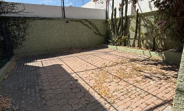 CASA EN RENTA PARA USO COMERCIAL DE UNA PLANTA EN AV. PANORAMA. LEÓN, GUANAJUATO