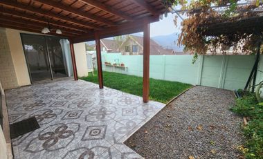Bella Casa en Arriendo Alto El Manzano Til Til