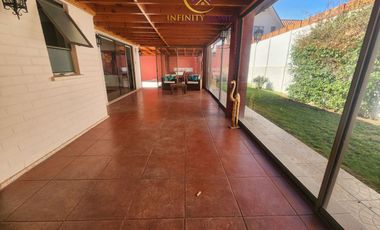 Amplia Casa en Arriendo en Alto El Manzano Til Til