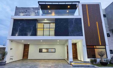 Hermosa Residencia en Venta en la Gran Reserva