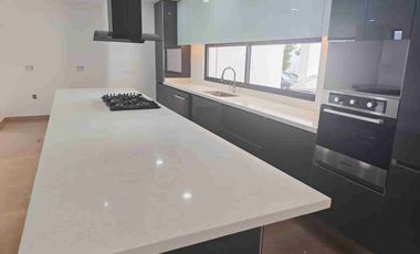 Hermosa Residencia en Venta en la Gran Reserva