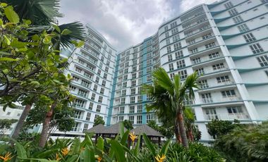 2 Bedrooms 65sqm condo unit For Sale High End Condo near Mall of Asia