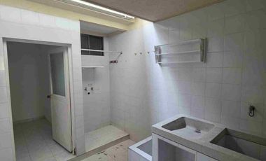 ‼️ Venta de Casa de dos Pisos en Conjunto Cerrado 
Al Oriente por la calle 8 de la ciudad de Neiva ‼️