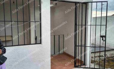 Gran residencia estilo mexicano de lujo $4,700,000.0 Santa Ana Tlapaltitlan entre Tollocan y Las Torres   abierto a tratar