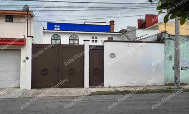 Gran residencia estilo mexicano de lujo $4,700,000.0 Santa Ana Tlapaltitlan entre Tollocan y Las Torres   abierto a tratar