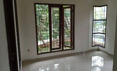 BU Rumah gema pesona estate ada kolam renang